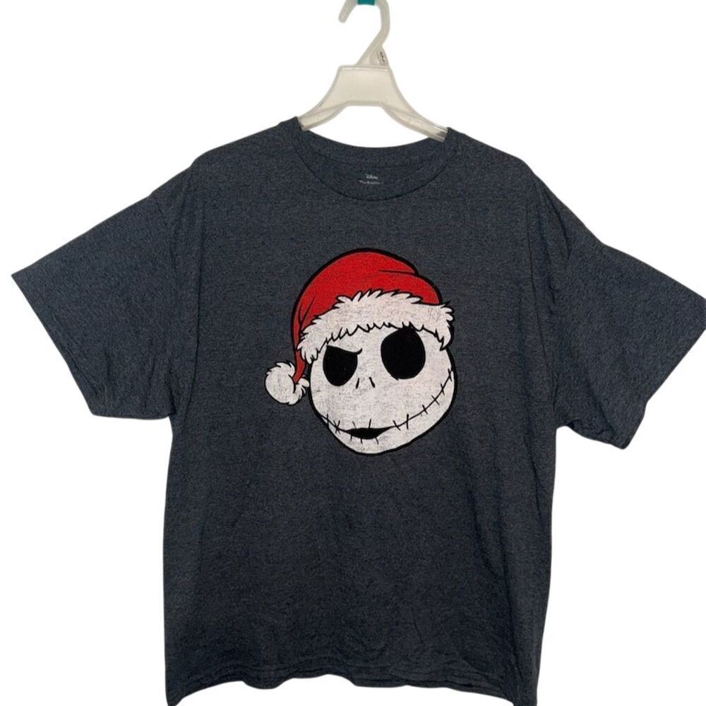 Disney Jack Skellington Santa Hat Gray Tee Unisex XL